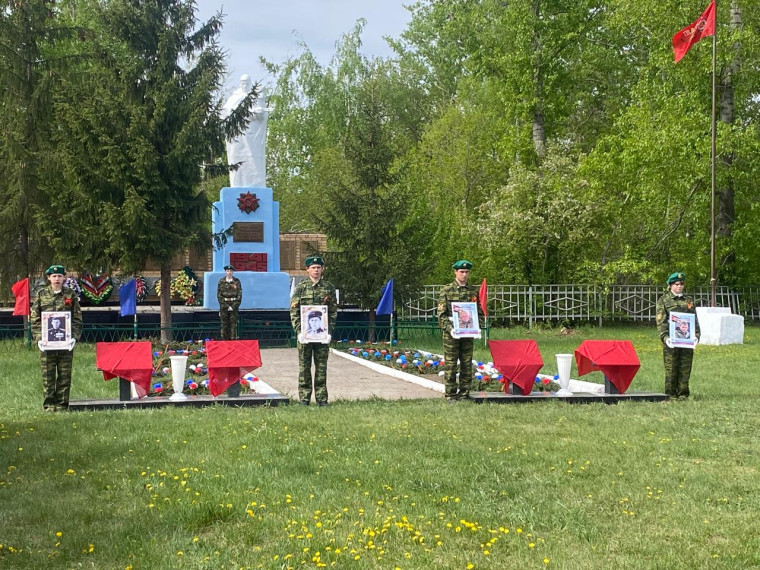 Митинг открытию памятных мемориальных досок.